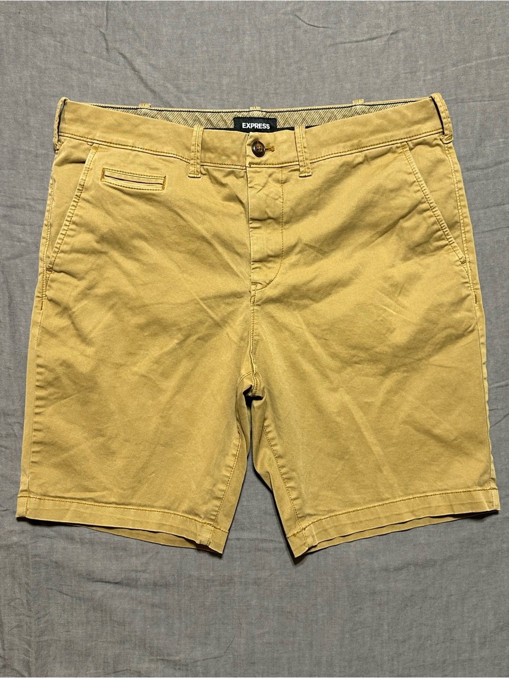 Express Men's Flat Front Khaki Shorts